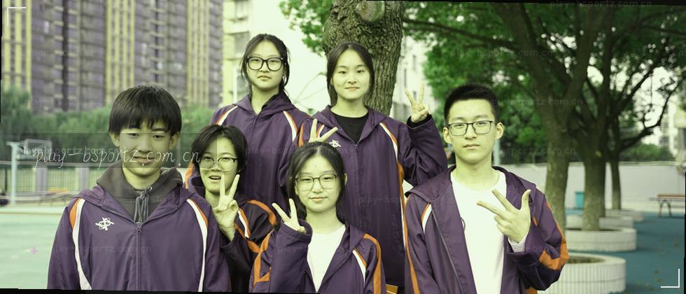 盾牌锁住数据流，隐私防线的视觉隐喻。
